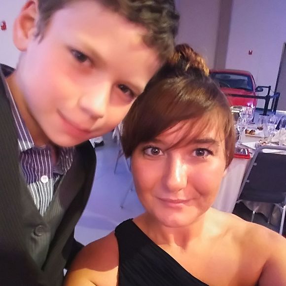 Meet your Posher, Emily - Picture 1 of 1